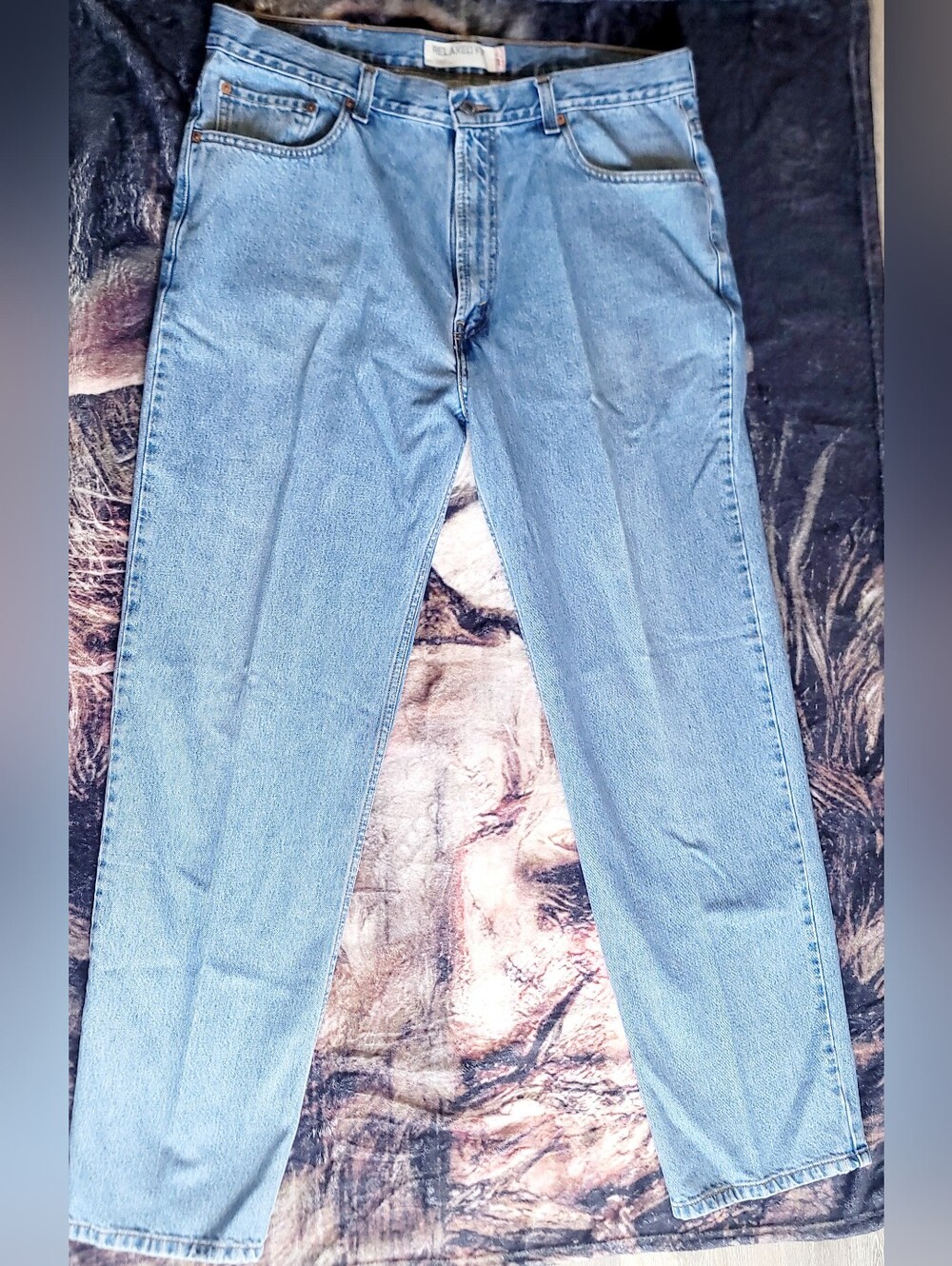 Vintage Men's Levi's Relaxed Fit 550 Sz 40x34 Med Wash Jeans Y2k 80-90's Y2k